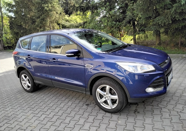 Ford Kuga cena 49700 przebieg: 133320, rok produkcji 2016 z Ustroń małe 137